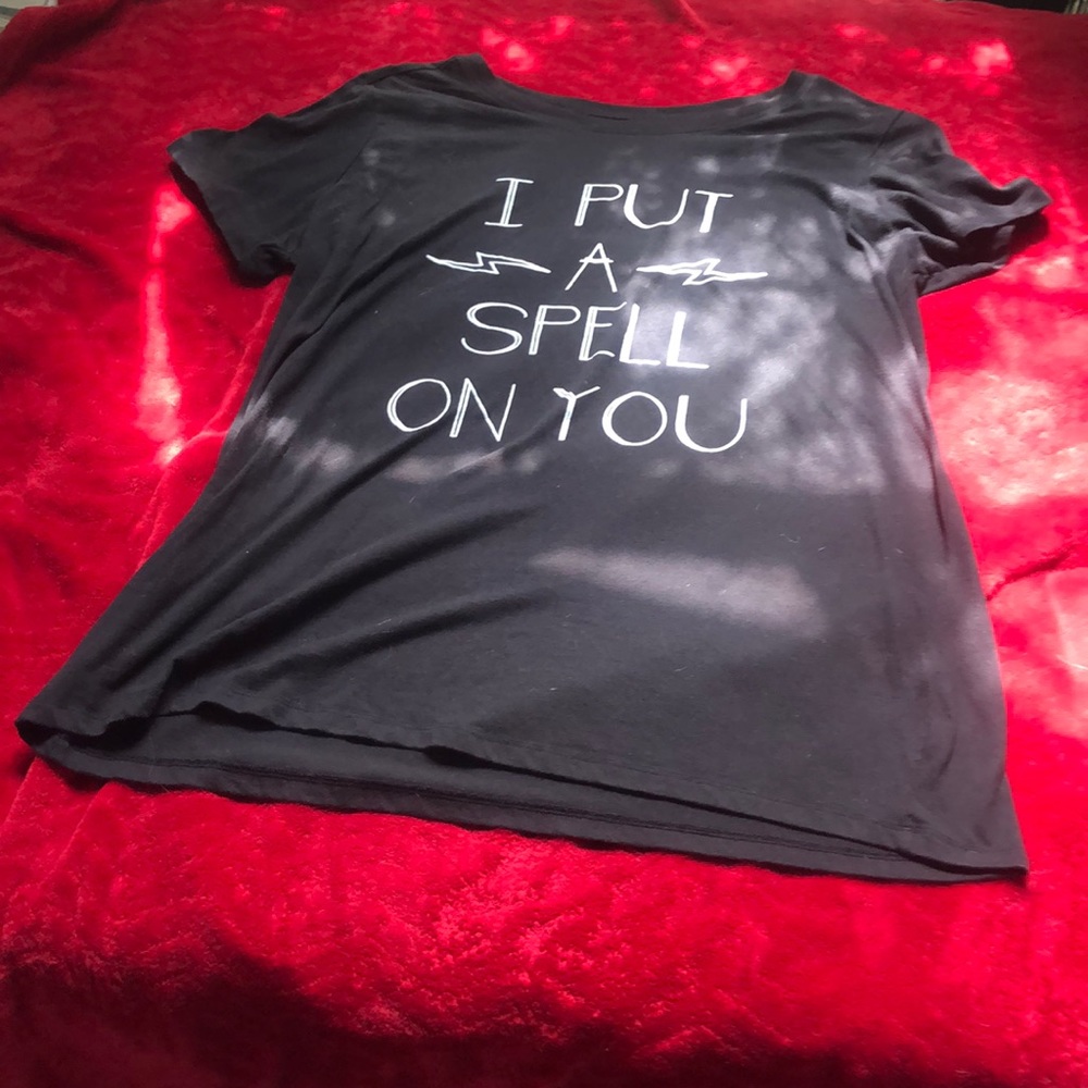 Black T-shirt with words